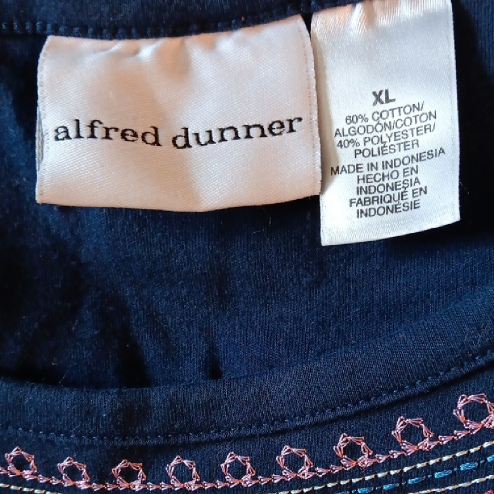Alfred Dunner Navy Long Sleeve Top with Floral Embroidery - Picture 2 of 4